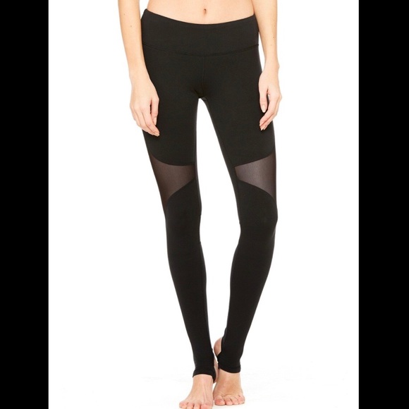 ALO Yoga Pants - ALO YOGA 🧘♀️ Coast Legging